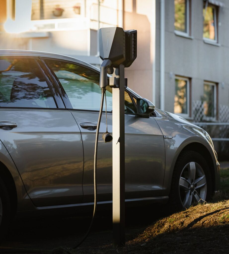 Installation borne recharge voiture électrique vaucluse