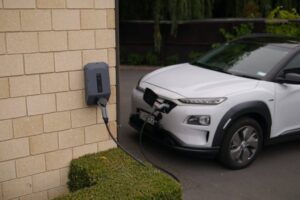 meilleur endroit pour installer une borne de recharge pour sa voiture électrique chez soi